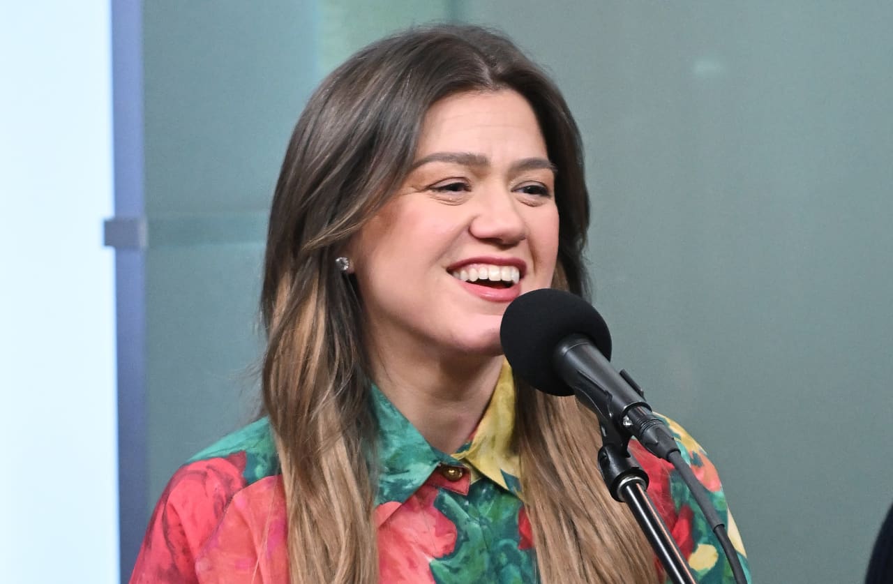 Kelly Clarkson’s expensive purchases: A multi-million dollar real-estate portfolio that spans the country — MarketWatch, Singapore Business news